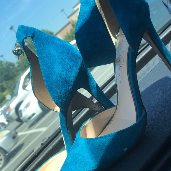 Shoes - Picture 3 of 5